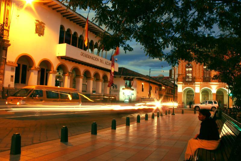 Hotel Coronel Cuenca Exterior photo